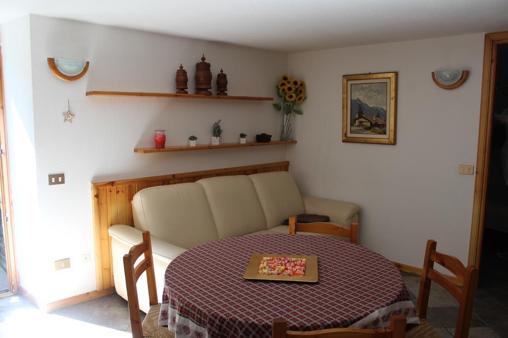 In Perfetto Stile Valdostano Apartment Saint-Vincent Exterior photo